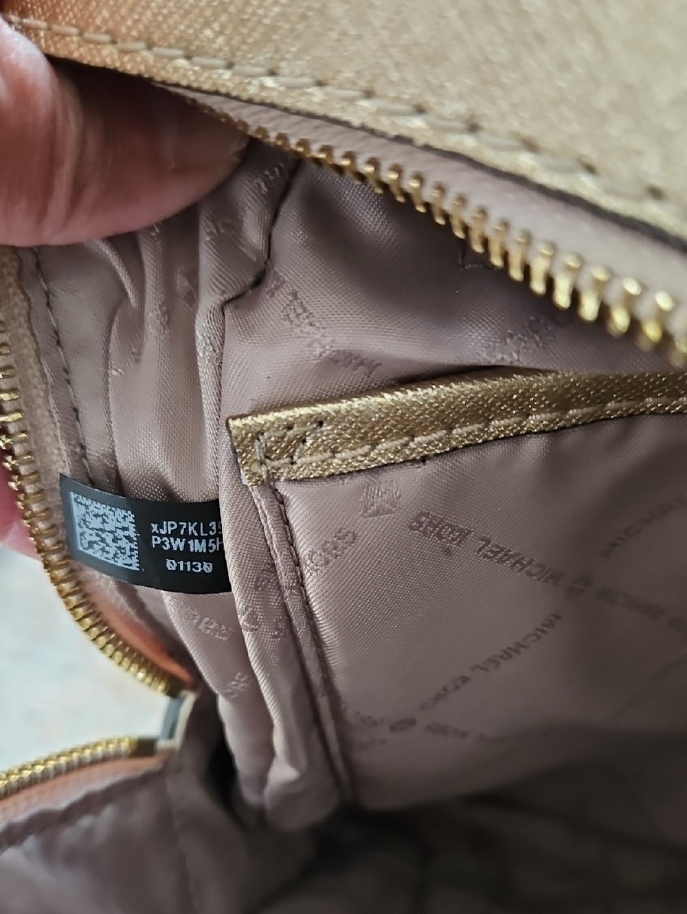 Michael Kors Abbey Medium Logo And Pebbled Women's Backpack - Picture 7 of 10